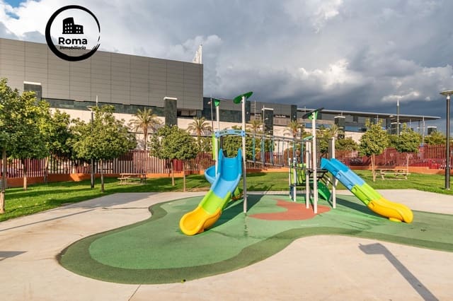 Piso de 3 habitaciones en Armilla en venta con piscina - 462.000 € (Ref: 9504426)