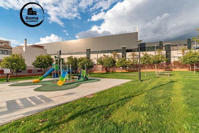 Piso de 3 habitaciones en Armilla en venta con piscina - 462.000 € (Ref: 9504426)