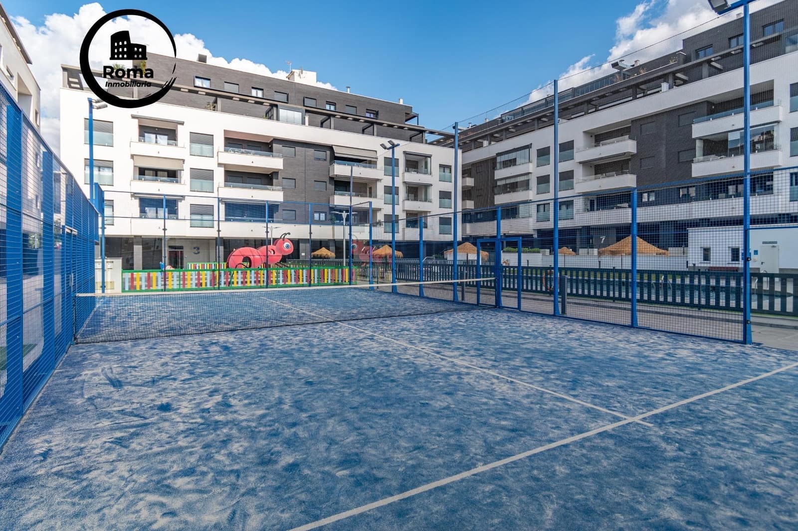 Piso de 3 habitaciones en Armilla en venta con piscina - 462.000 € (Ref: 9504426)