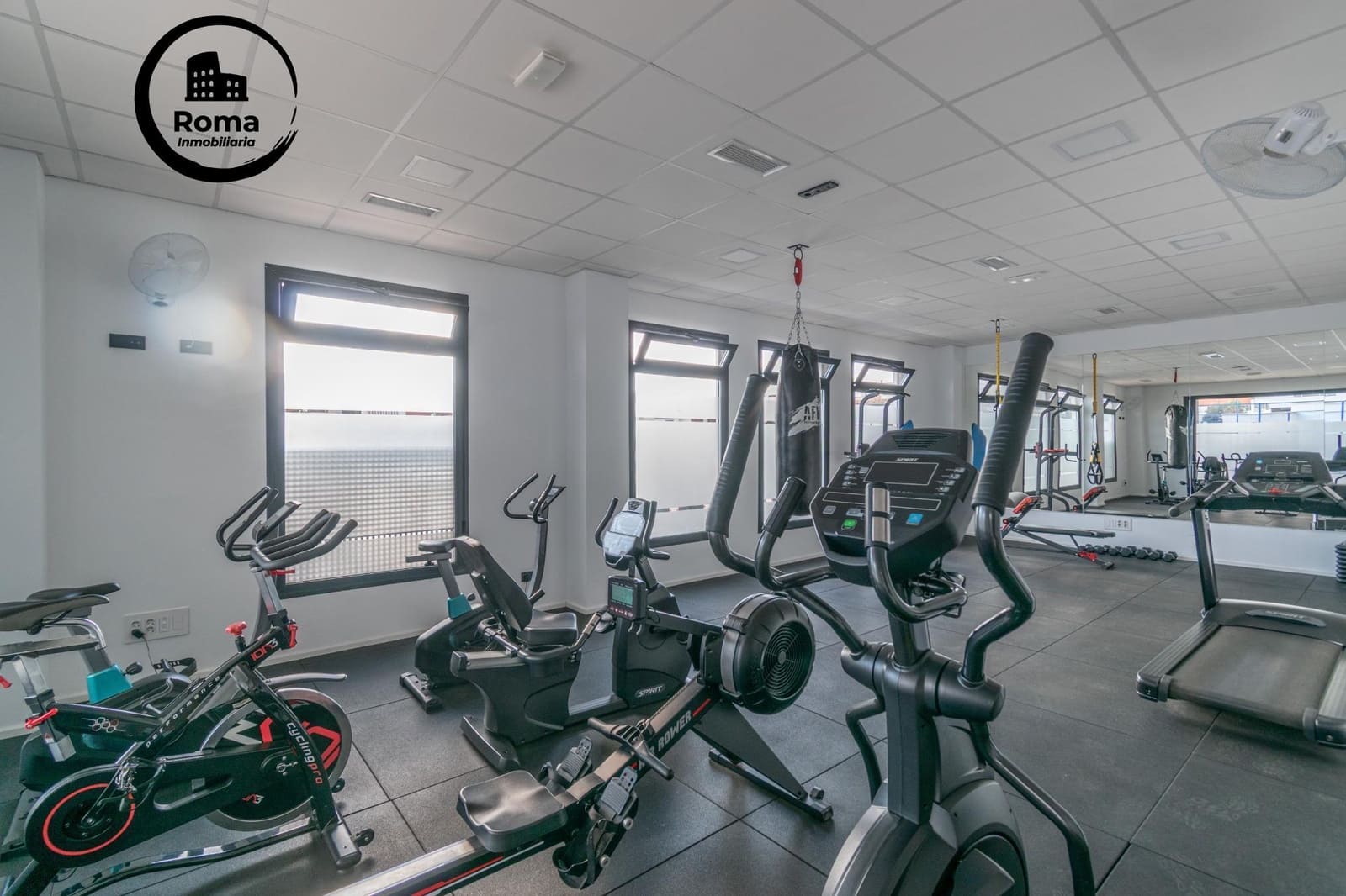 Piso de 3 habitaciones en Armilla en venta con piscina - 462.000 € (Ref: 9504426)