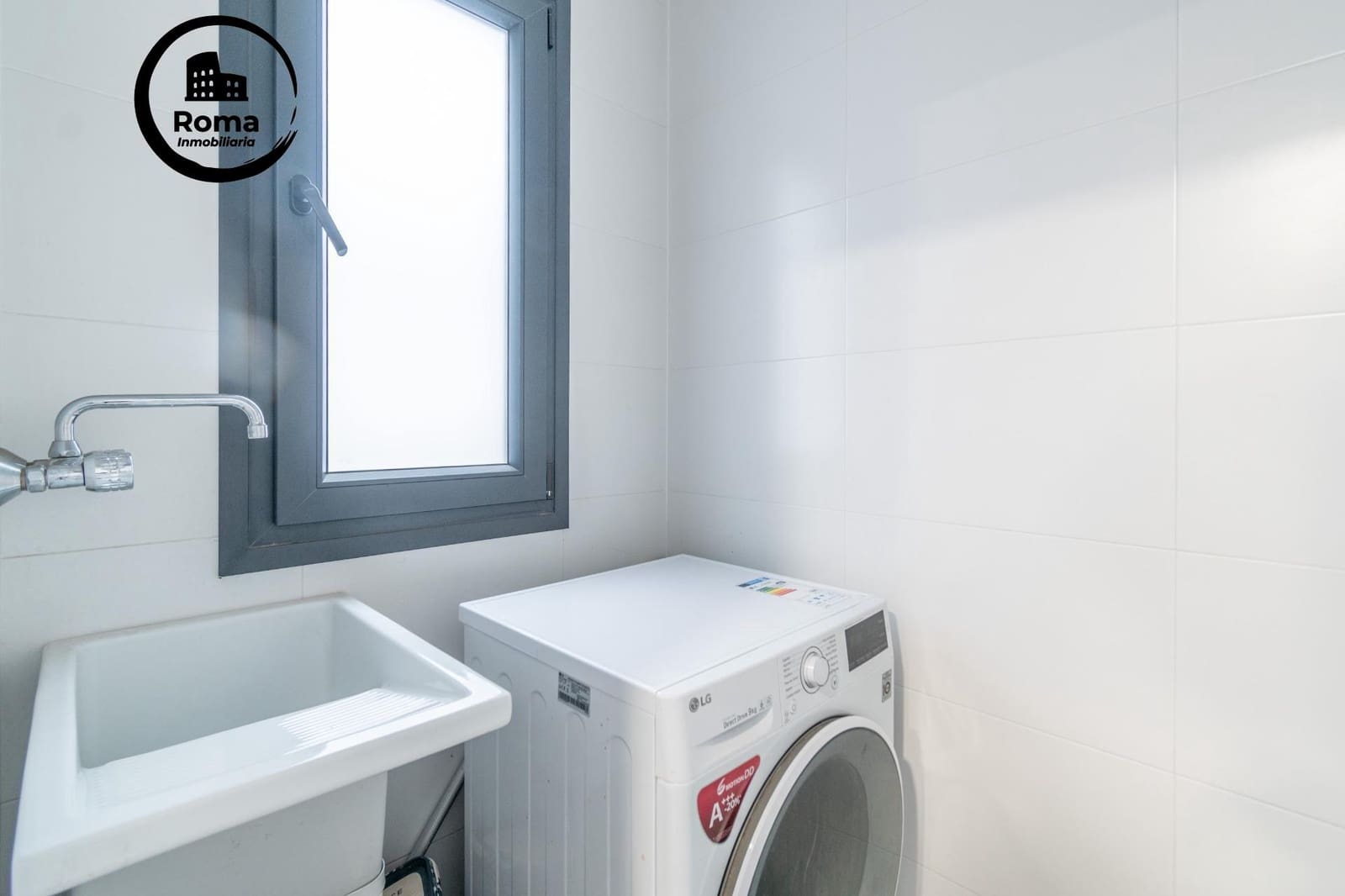 Piso de 3 habitaciones en Armilla en venta con piscina - 462.000 € (Ref: 9504426)