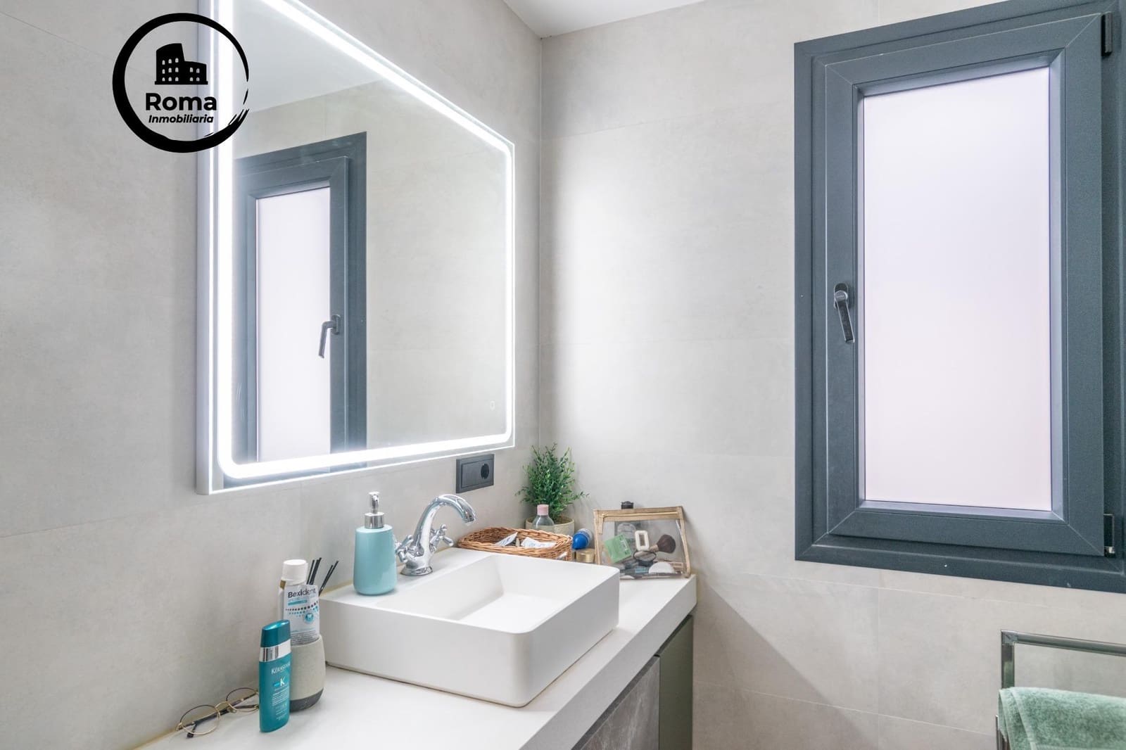 Piso de 3 habitaciones en Armilla en venta con piscina - 462.000 € (Ref: 9504426)