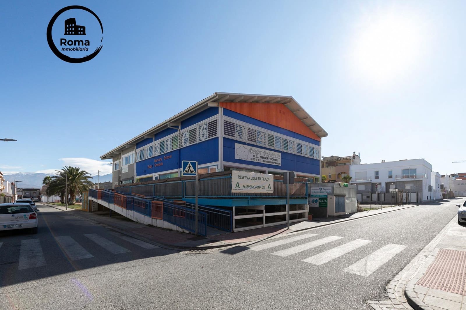 3 bedroom Terraced Villa for sale in Churriana de la Vega with garage - € 289,000 (Ref: 9504430)