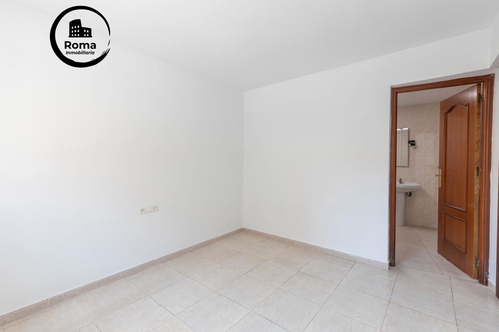 Commercieel te koop in Maracena met garage - € 125.000 (Ref: 9504432)