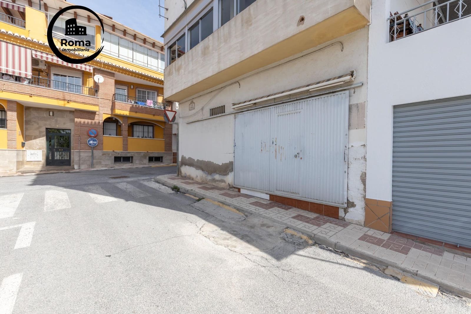 Commercieel te koop in Maracena met garage - € 125.000 (Ref: 9504432)