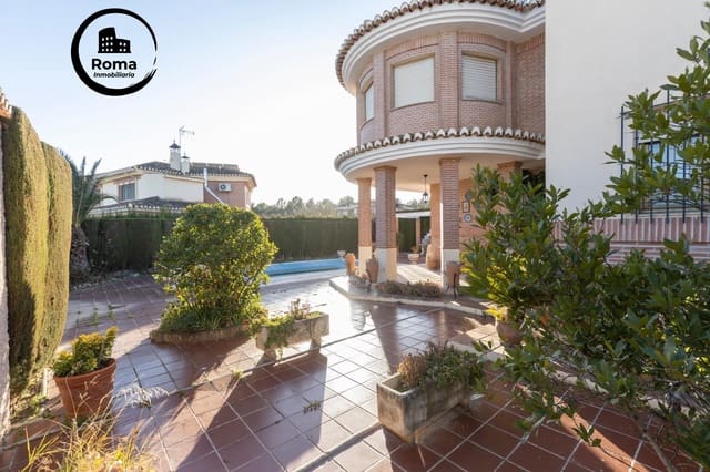 4 chambre Villa/Maison à vendre à Albolote avec piscine - 350 000 € (Ref: 9504434)