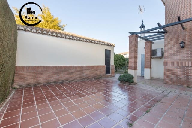 4 chambre Villa/Maison à vendre à Albolote avec piscine - 350 000 € (Ref: 9504434)