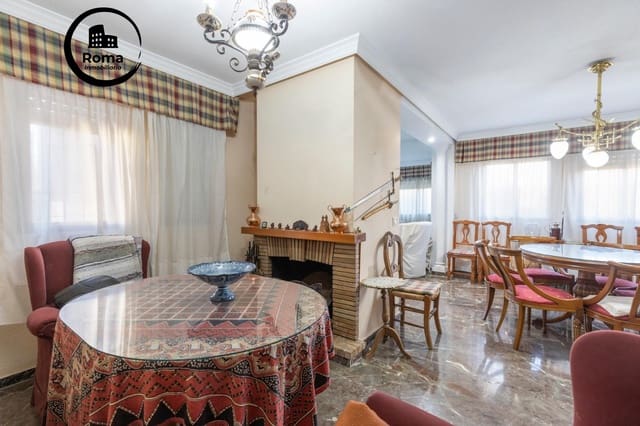 4 chambre Villa/Maison à vendre à Albolote avec piscine - 350 000 € (Ref: 9504434)