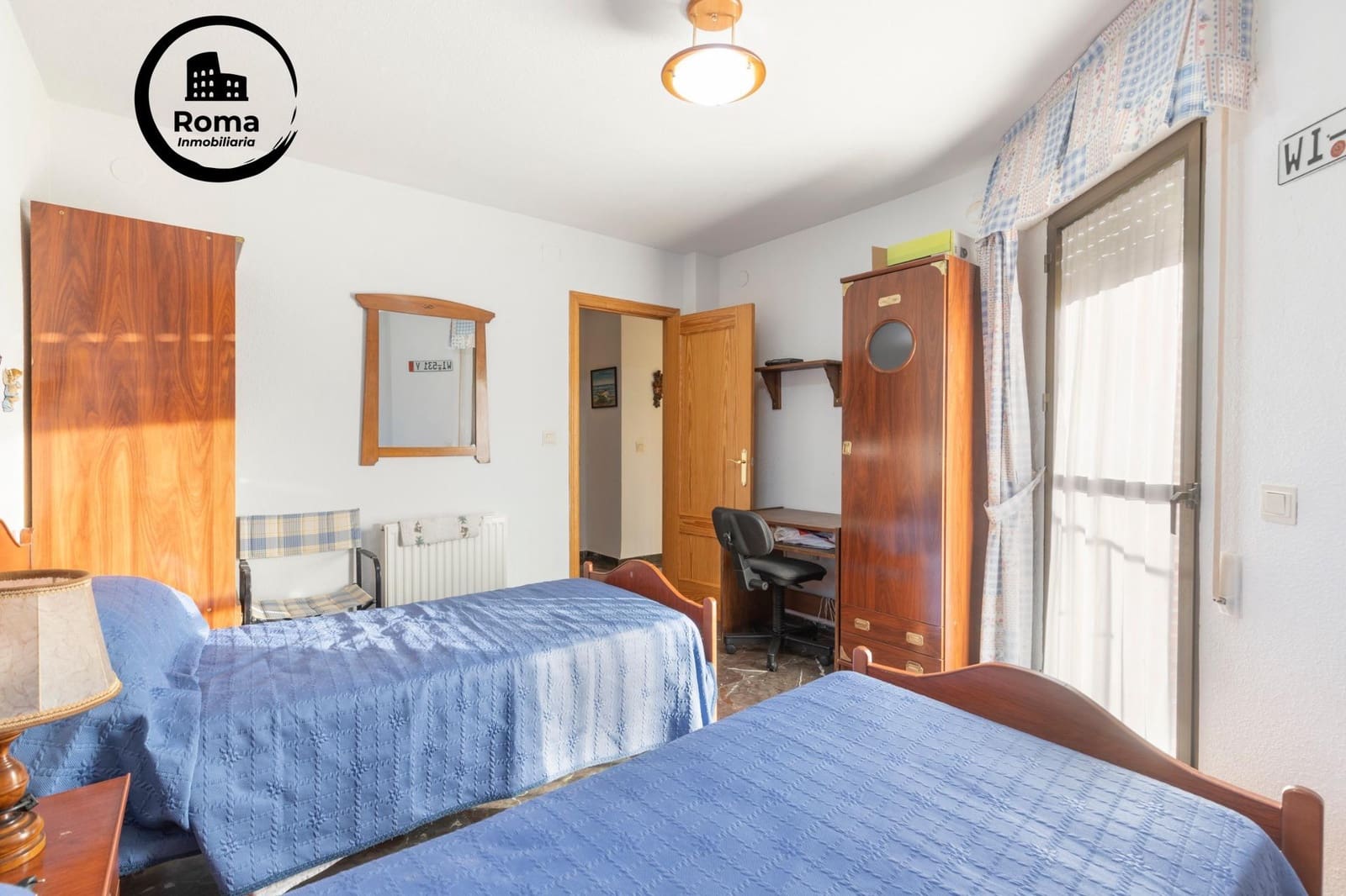 4 makuuhuone Huvila myytävänä paikassa Albolote mukana uima-altaan - 350 000 € (Ref: 9504434)