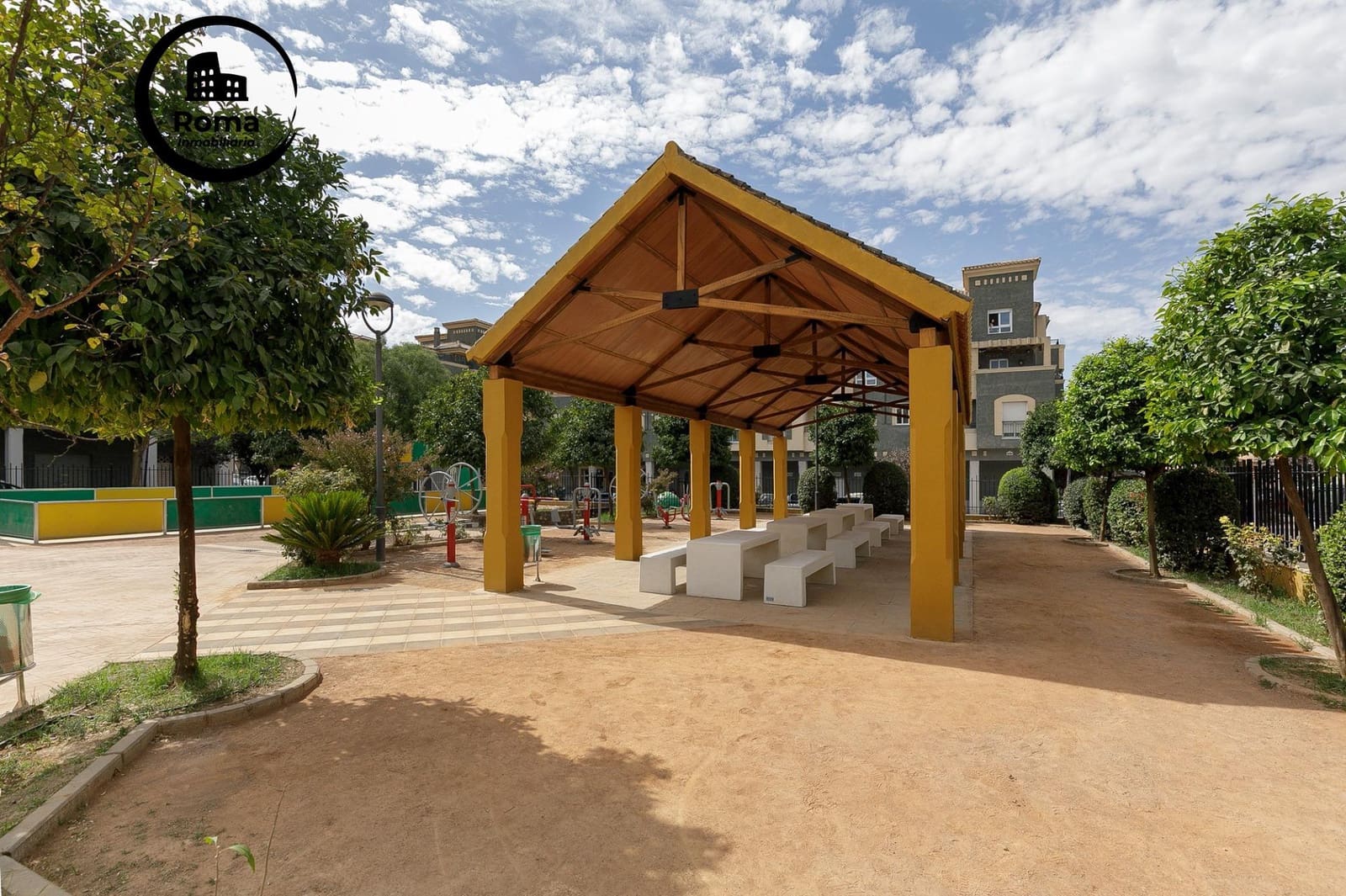 Commercial for sale in Atarfe - € 100,000 (Ref: 9504435)