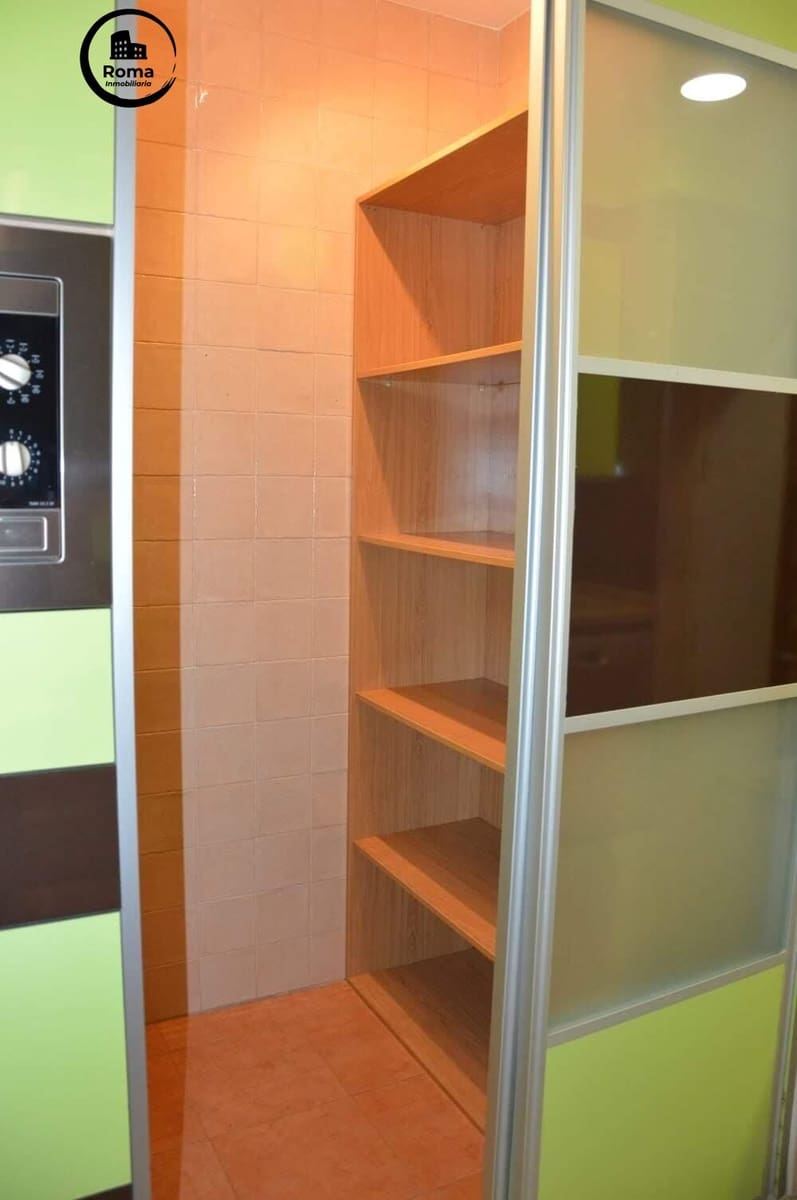 4 slaapkamer Villa te koop in Ogijares met zwembad garage - € 599.000 (Ref: 9504439)