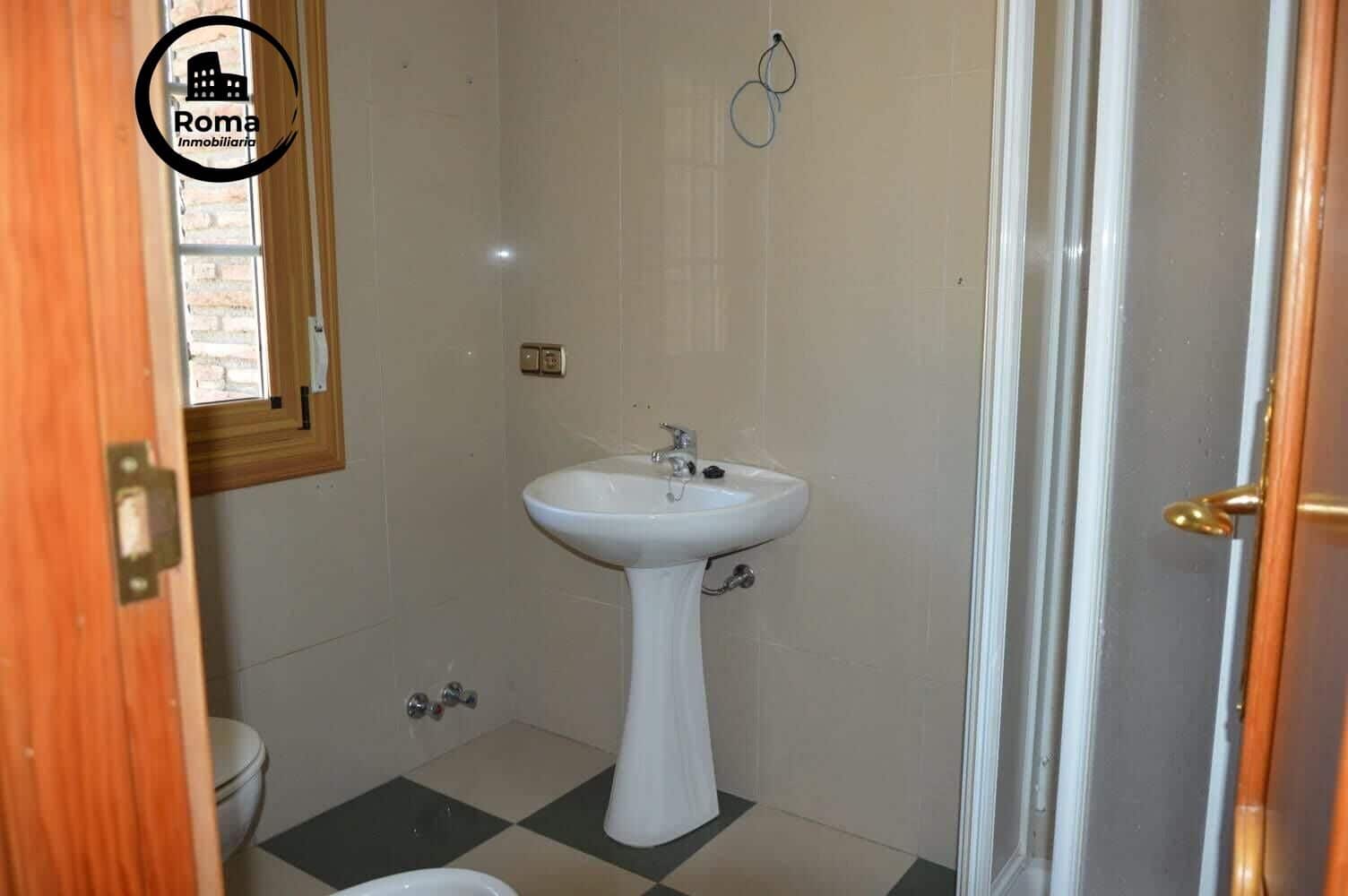 4 slaapkamer Villa te koop in Ogijares met zwembad garage - € 599.000 (Ref: 9504439)