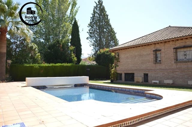 4 slaapkamer Villa te koop in Ogíjares met zwembad garage - € 599.000 (Ref: 9504439)