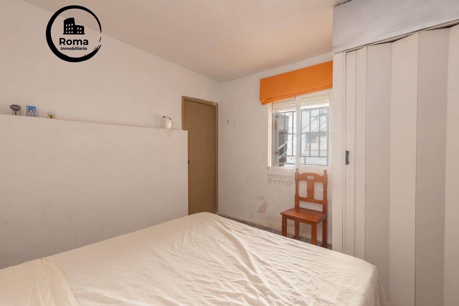 4 bedroom Townhouse for sale in Armilla - € 250,000 (Ref: 9504573)