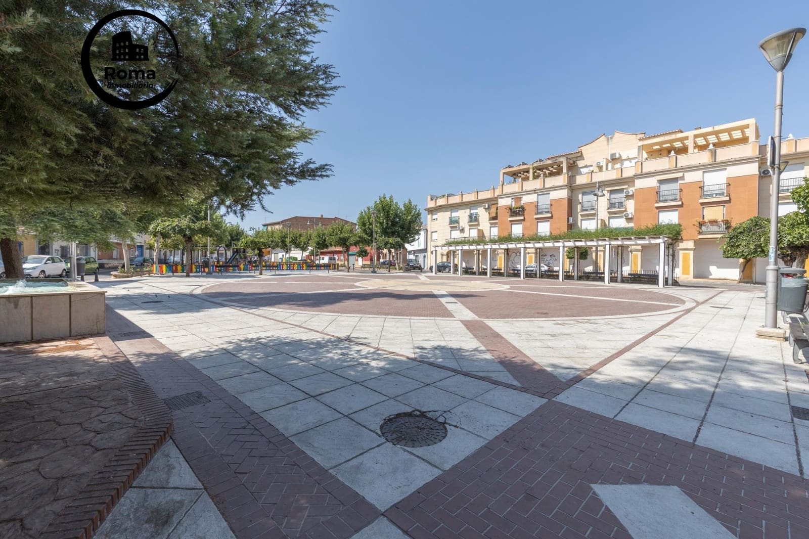 4 bedroom Townhouse for sale in Armilla - € 250,000 (Ref: 9504573)