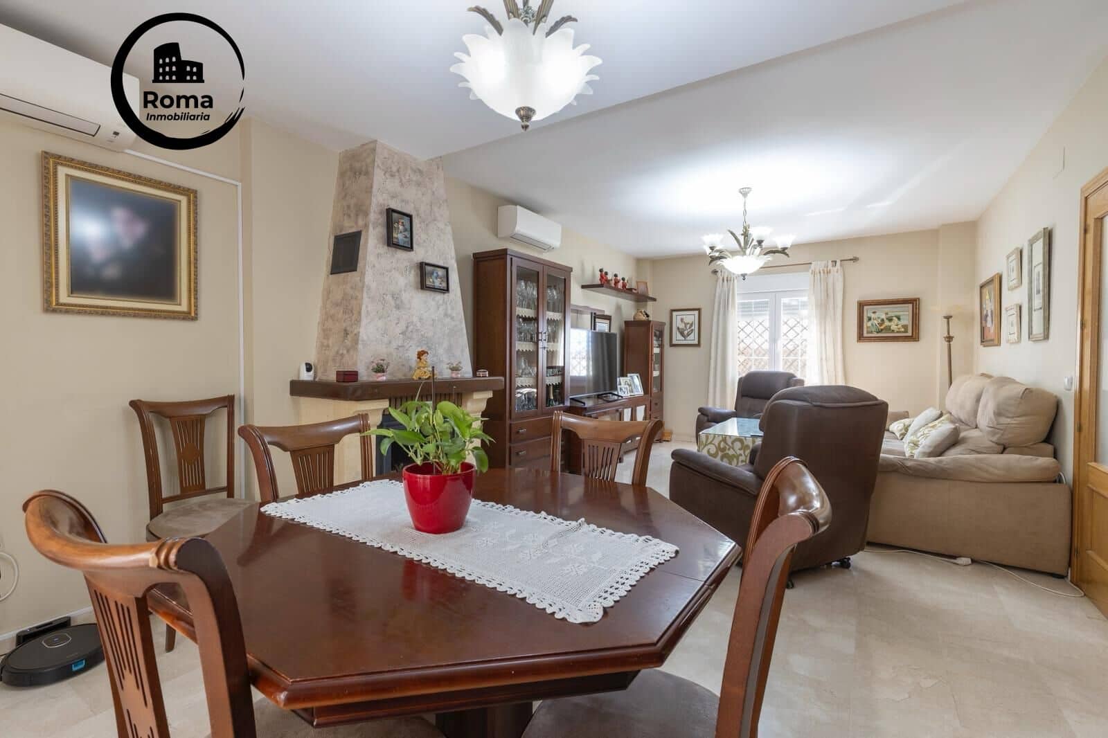 4 bedroom Semi-detached Villa for sale in Albolote with garage - € 304,900 (Ref: 9504575)