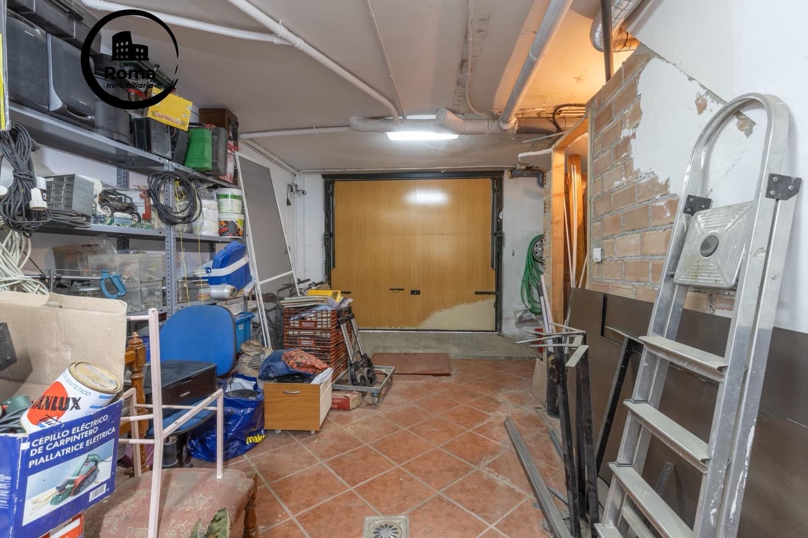 4 bedroom Semi-detached Villa for sale in Albolote with garage - € 304,900 (Ref: 9504575)