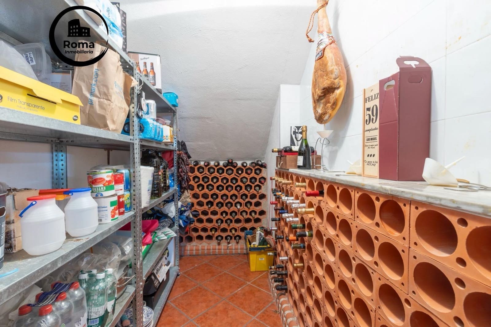 4 bedroom Semi-detached Villa for sale in Albolote with garage - € 304,900 (Ref: 9504575)