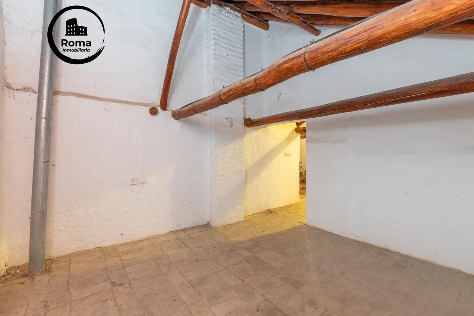 3 bedroom Finca/Country House for sale in Pinos Puente - € 55,000 (Ref: 9509082)