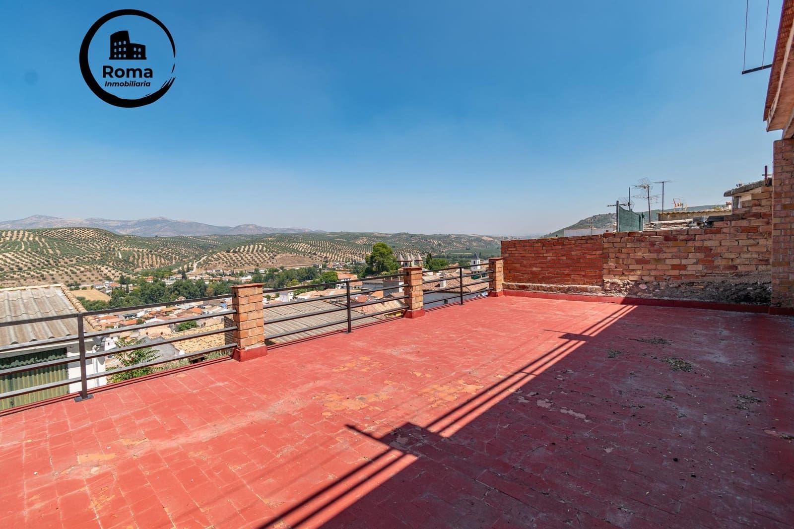 3 makuuhuone Omakotitalo myytävänä paikassa Deifontes - 110 000 € (Ref: 9509094)