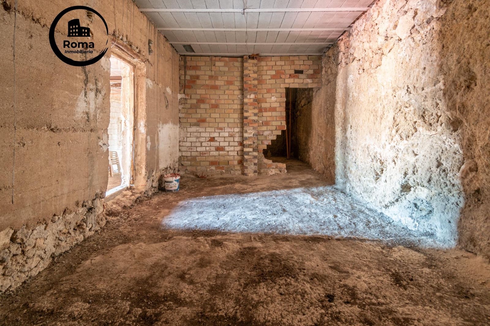 3 makuuhuone Omakotitalo myytävänä paikassa Deifontes - 110 000 € (Ref: 9509099)