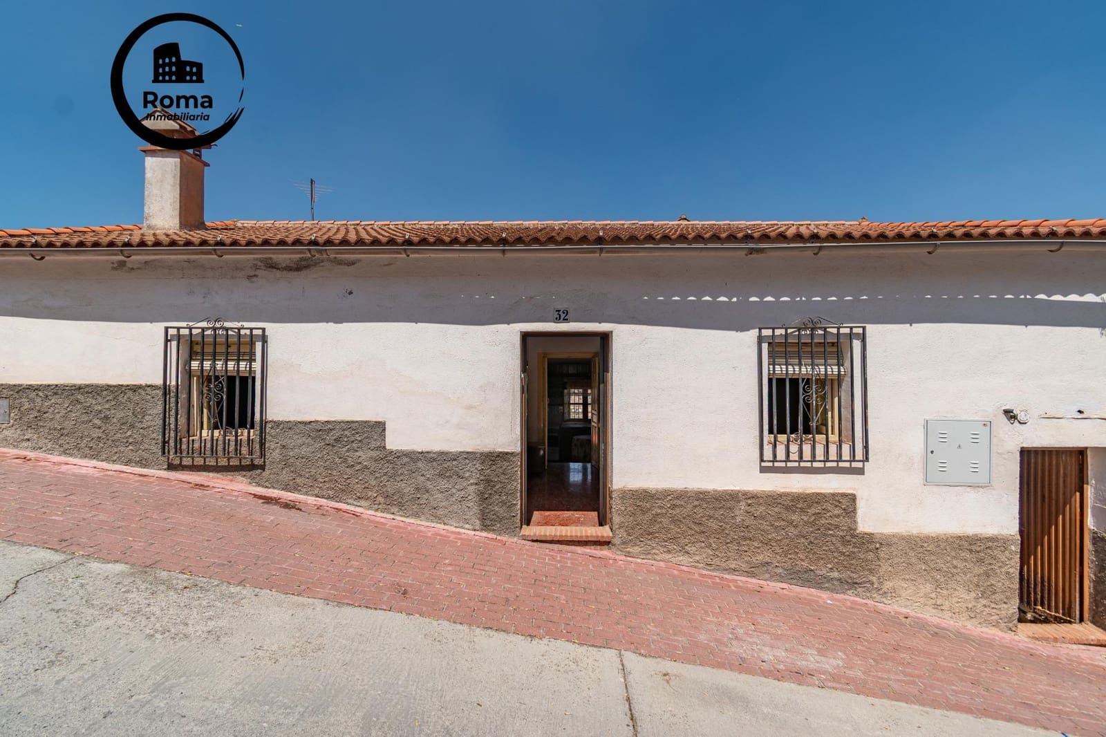 3 makuuhuone Omakotitalo myytävänä paikassa Deifontes - 110 000 € (Ref: 9509099)