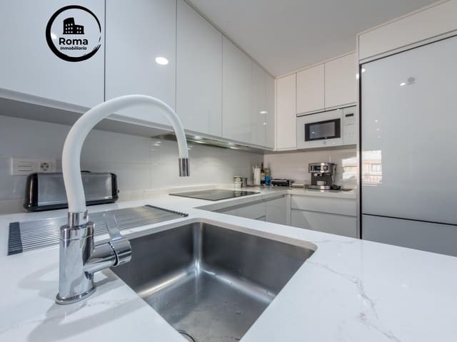 2 slaapkamer Flat te koop in Salobreña met zwembad garage - € 259.000 (Ref: 9513513)