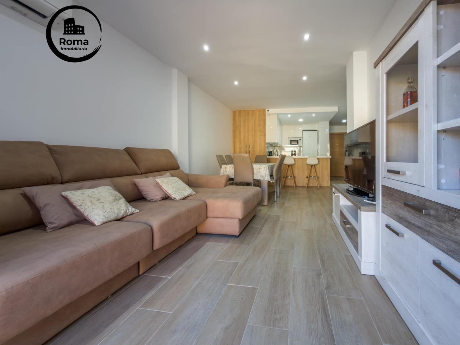 2 bedroom Flat for sale in Salobrena with pool garage - € 259,000 (Ref: 9513513)