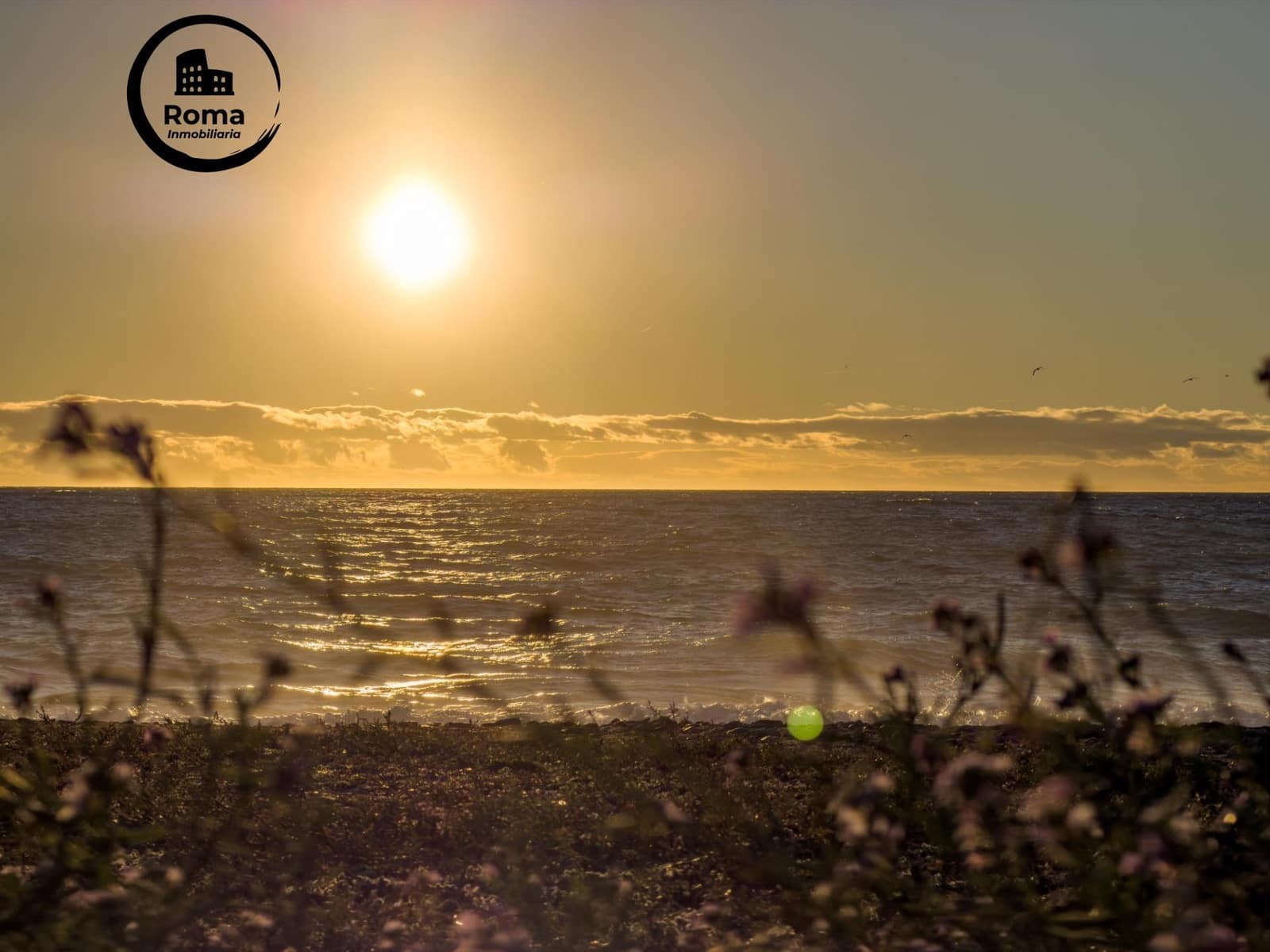 2 bedroom Flat for sale in Salobrena with pool garage - € 259,000 (Ref: 9513513)