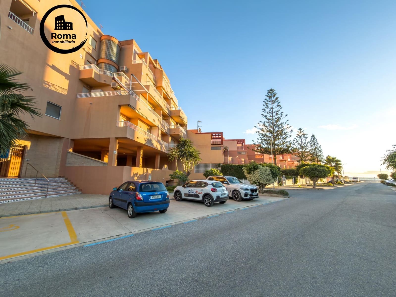 2 bedroom Flat for sale in Salobrena with pool garage - € 259,000 (Ref: 9513513)