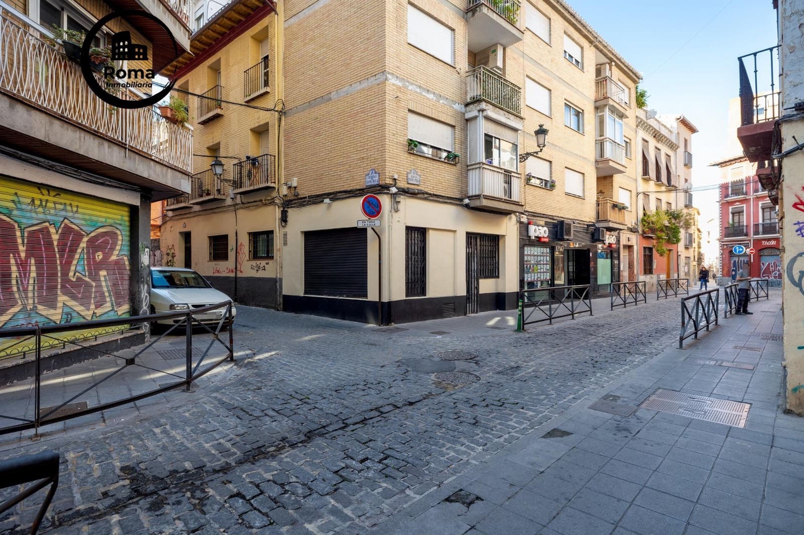 Erhverv til salg i Granada by - € 75.000 (Ref: 9519076)