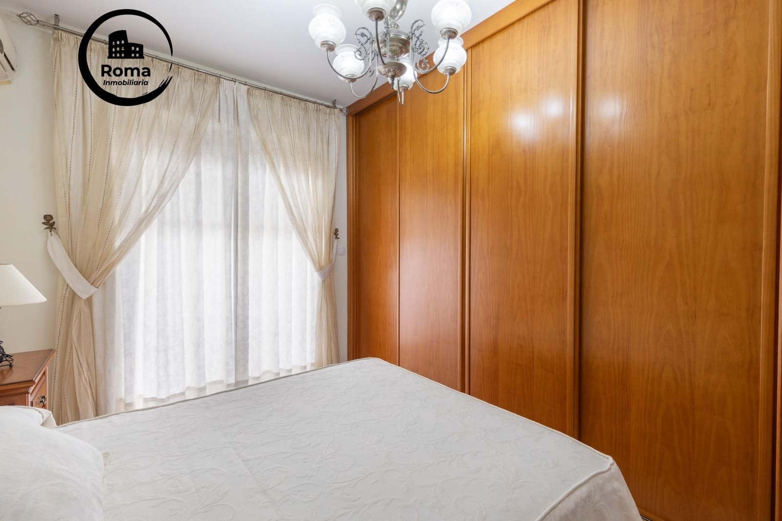 3 sovrum Semi-fristående Villa till salu i Belicena med garage - 239 900 € (Ref: 9521373)