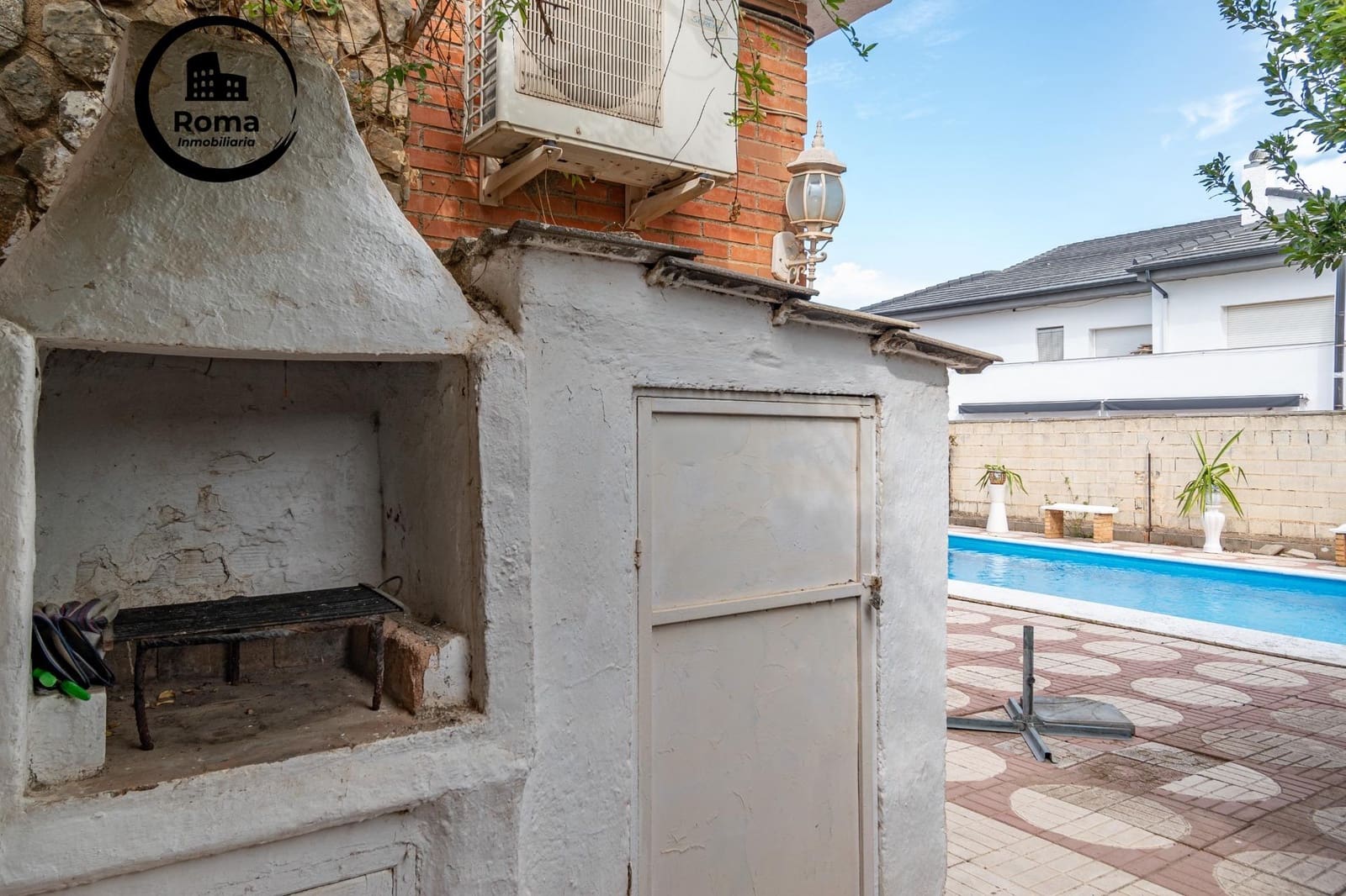 5 chambre Villa/Maison à vendre à Otura avec piscine garage - 370 000 € (Ref: 9524437)