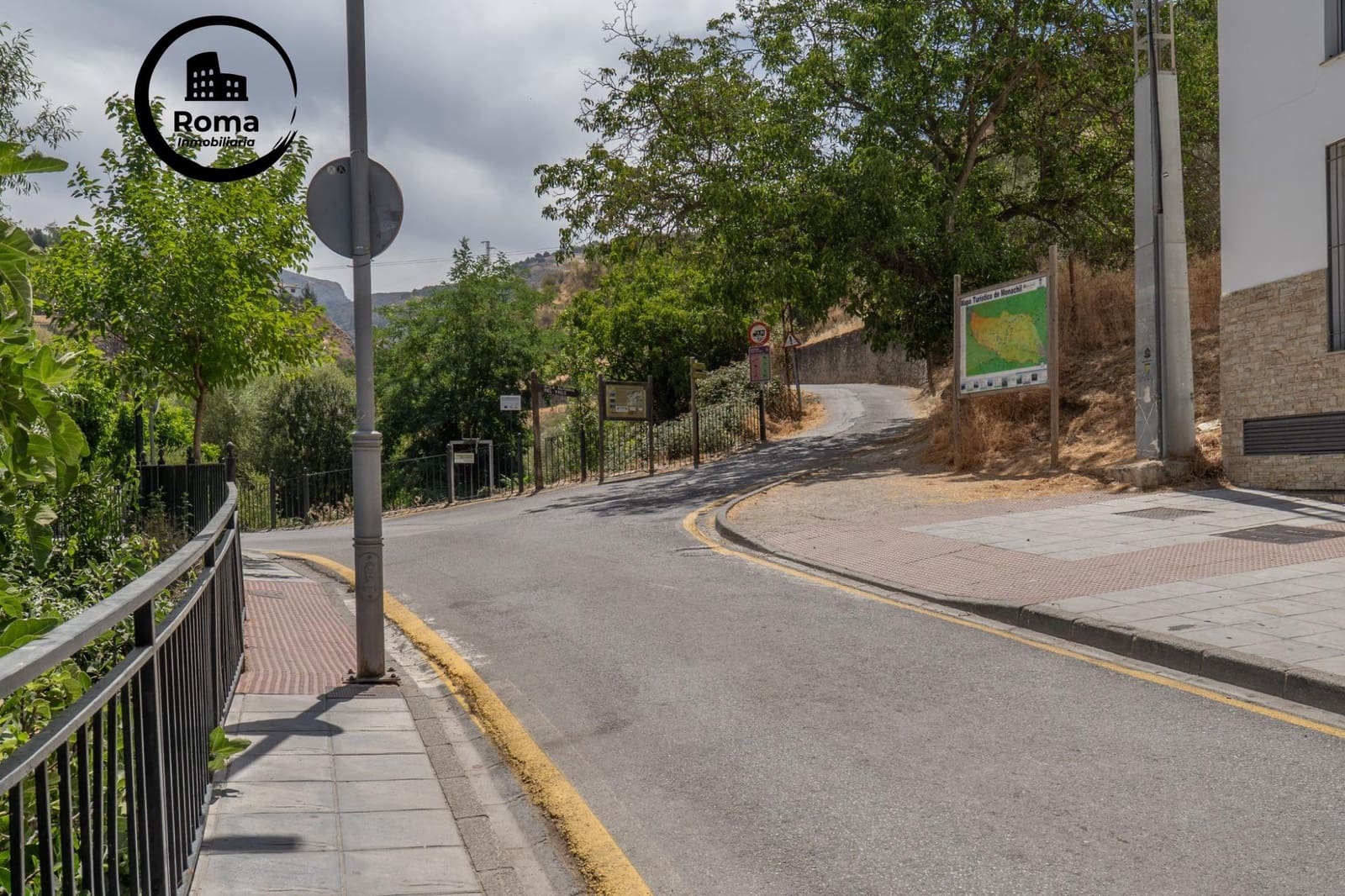 Hulehus til salg i Monachil - € 80.000 (Ref: 9524444)