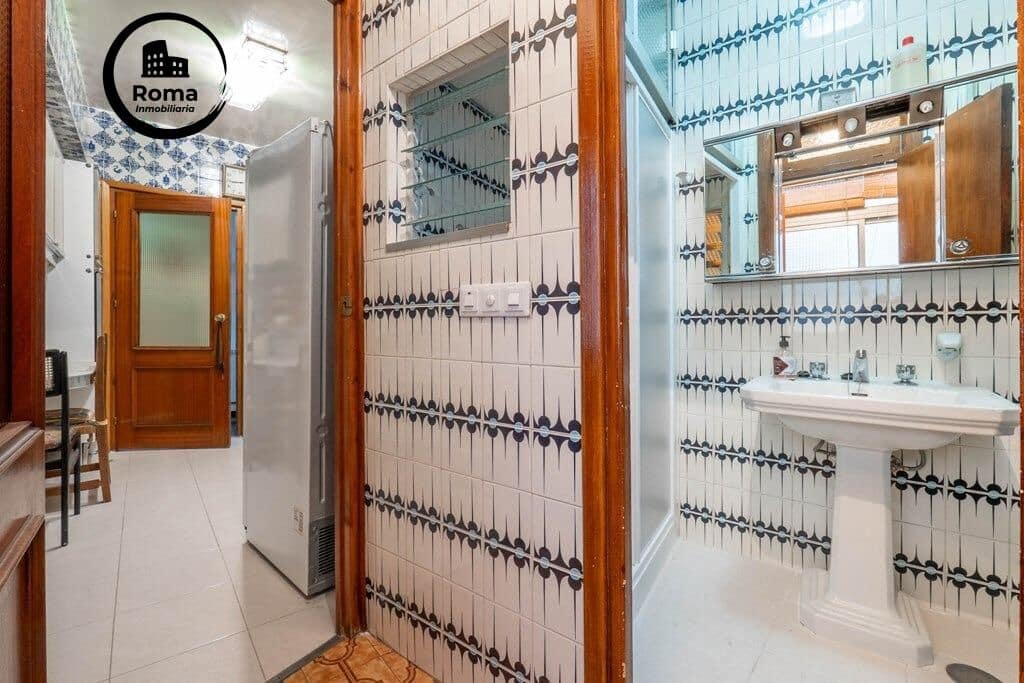 4 sovrum Lägenhet till salu i Granada stad med garage - 410 000 € (Ref: 9524450)