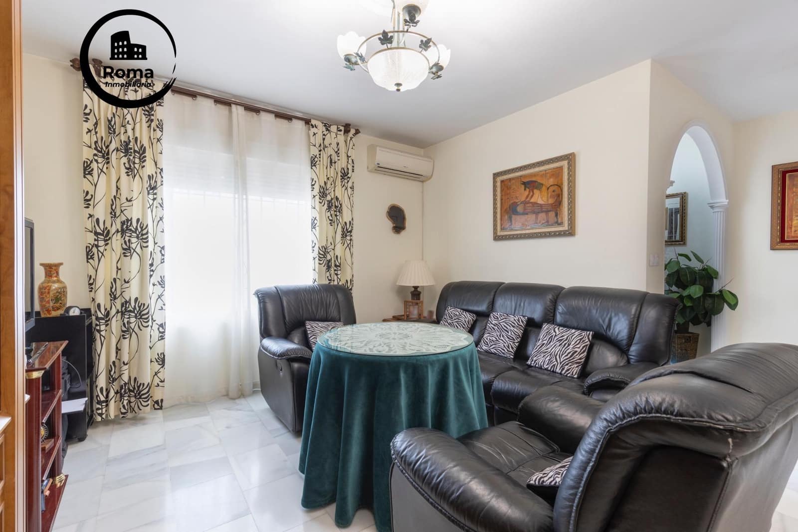 3 soverom Kjedet enebolig til salgs i Belicena med garasje - € 239 900 (Ref: 9524459)