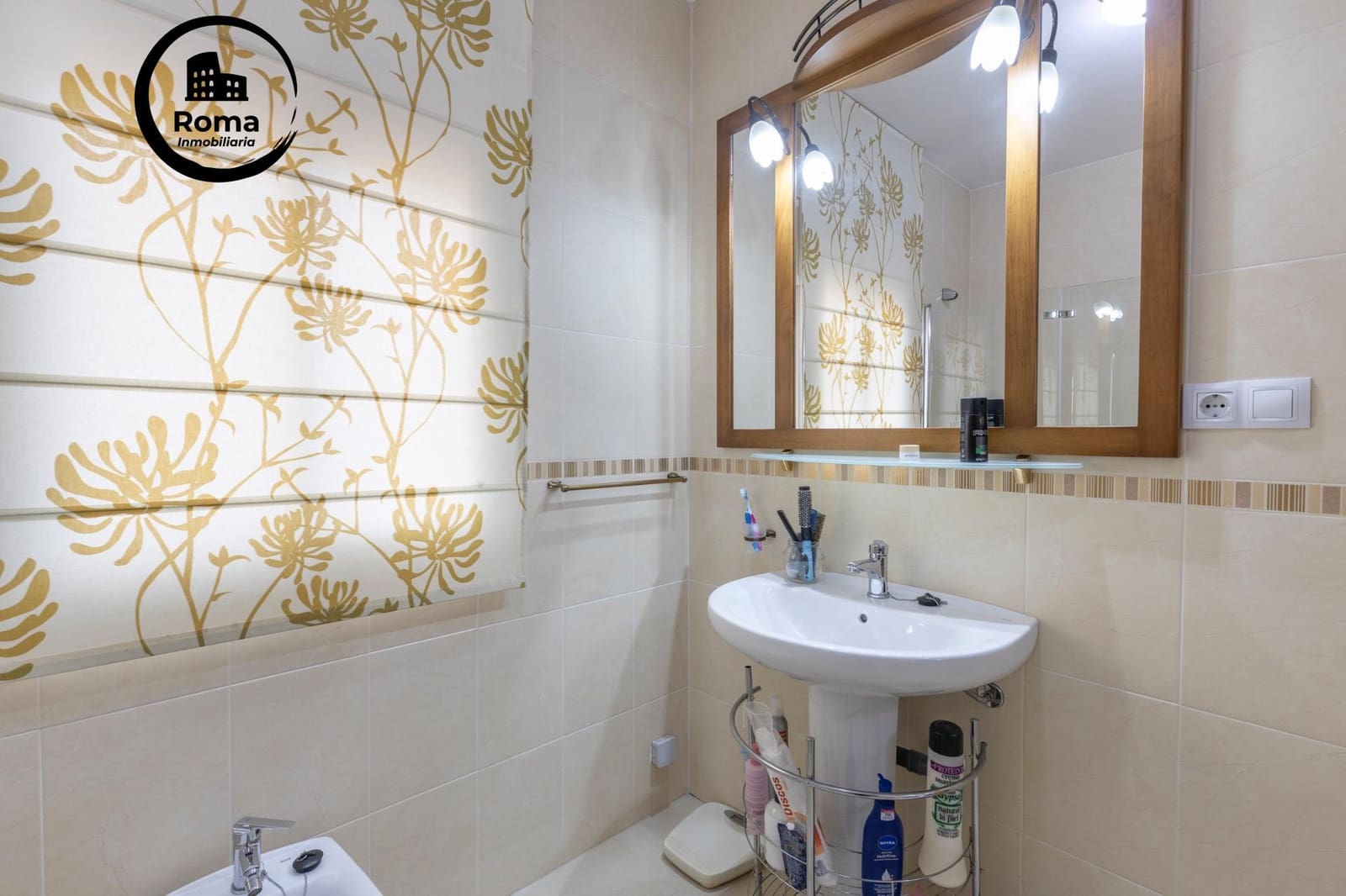 3 soverom Kjedet enebolig til salgs i Belicena med garasje - € 239 900 (Ref: 9524459)