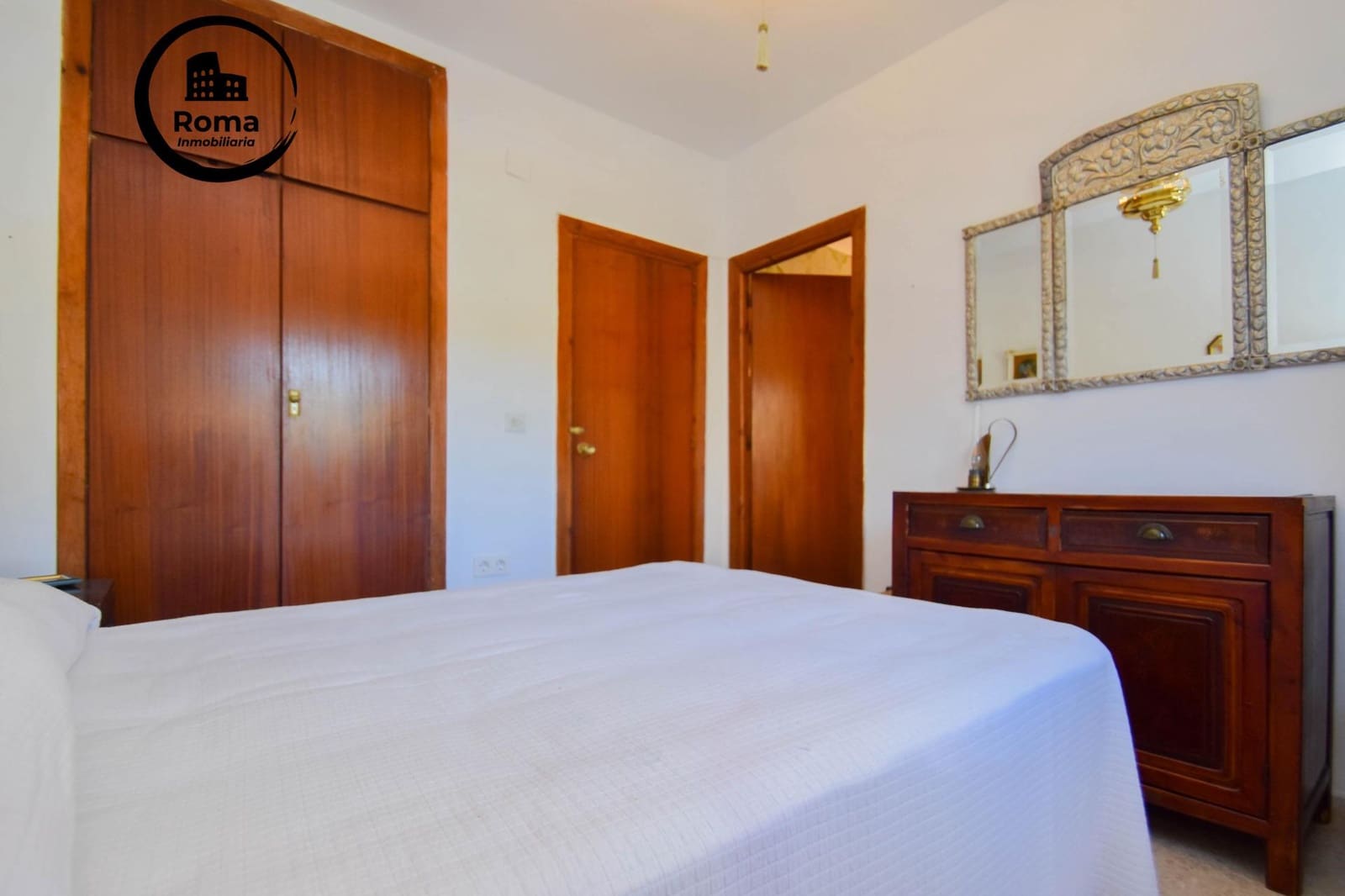 3 Zimmer Villa zu verkaufen in Ogijares mit Pool Garage - 330.000 € (Ref: 9527818)