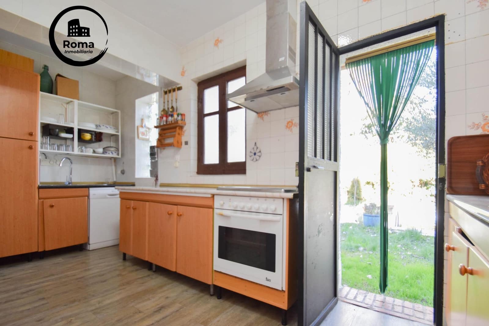 3 Zimmer Villa zu verkaufen in Ogijares mit Pool Garage - 330.000 € (Ref: 9527818)