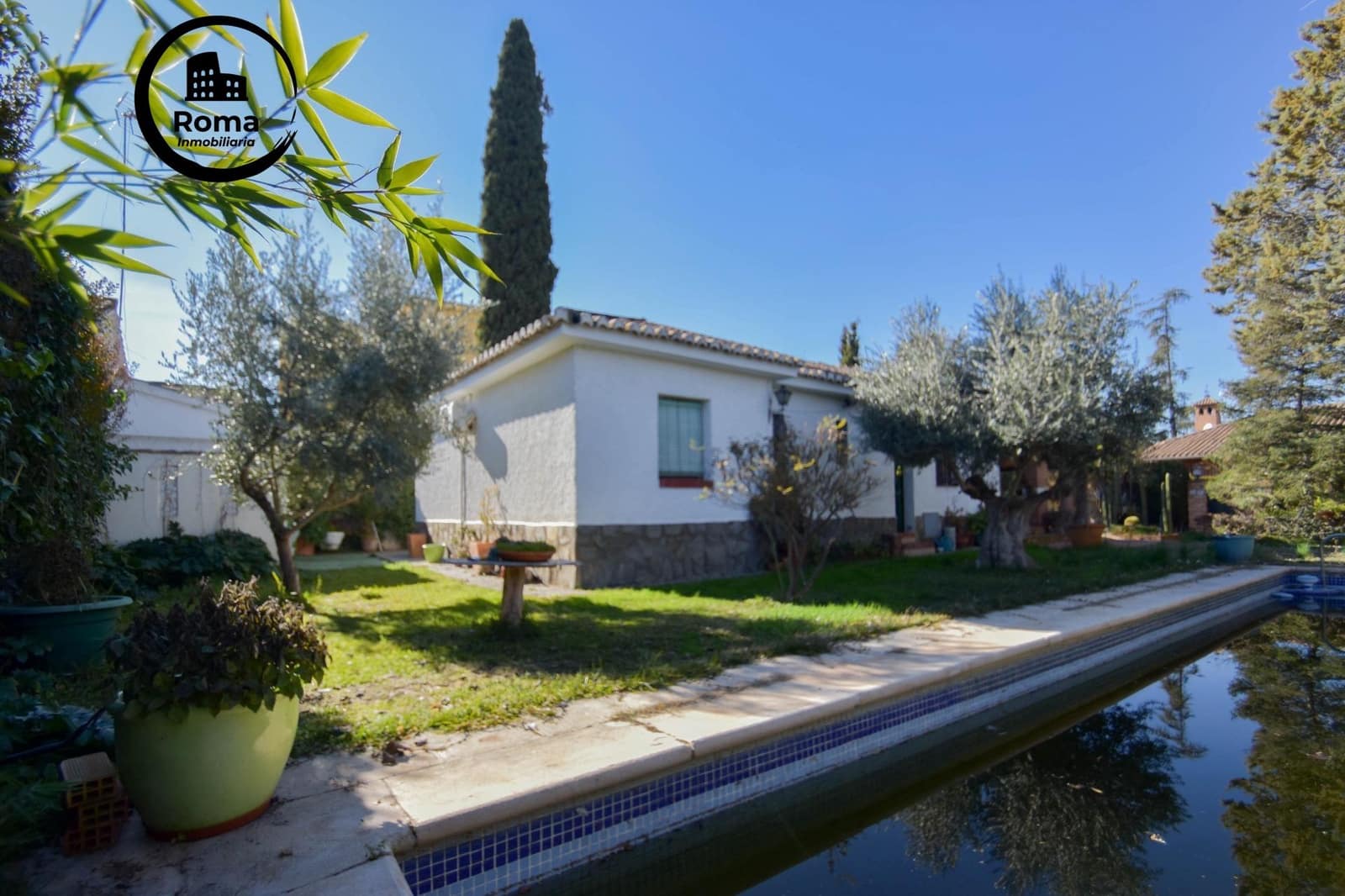 3 Zimmer Villa zu verkaufen in Ogijares mit Pool Garage - 330.000 € (Ref: 9527818)