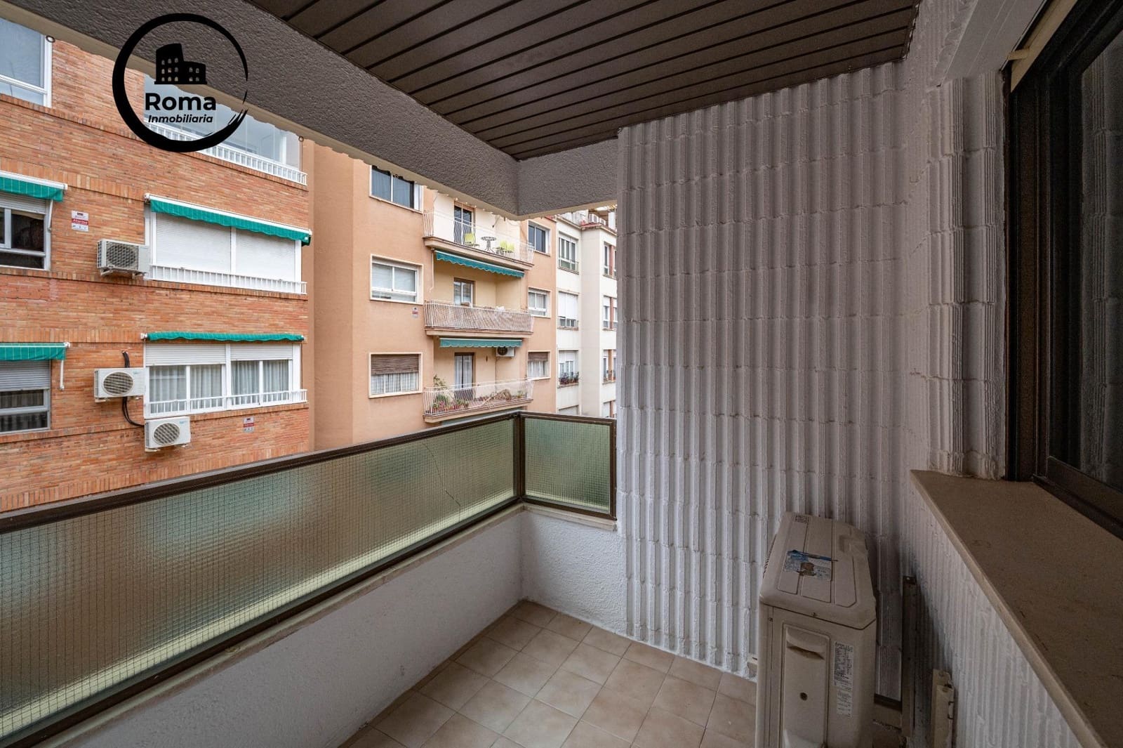 3 soveværelse Lejlighed til salg i Granada by med garage - € 398.000 (Ref: 9527819)