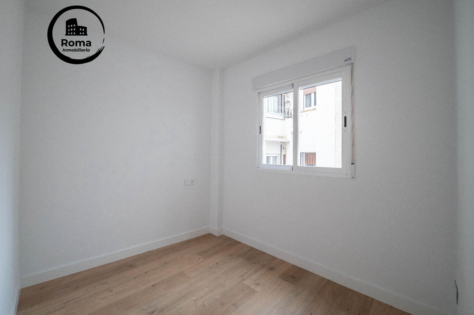 3 soveværelse Lejlighed til salg i Granada by med garage - € 398.000 (Ref: 9527819)