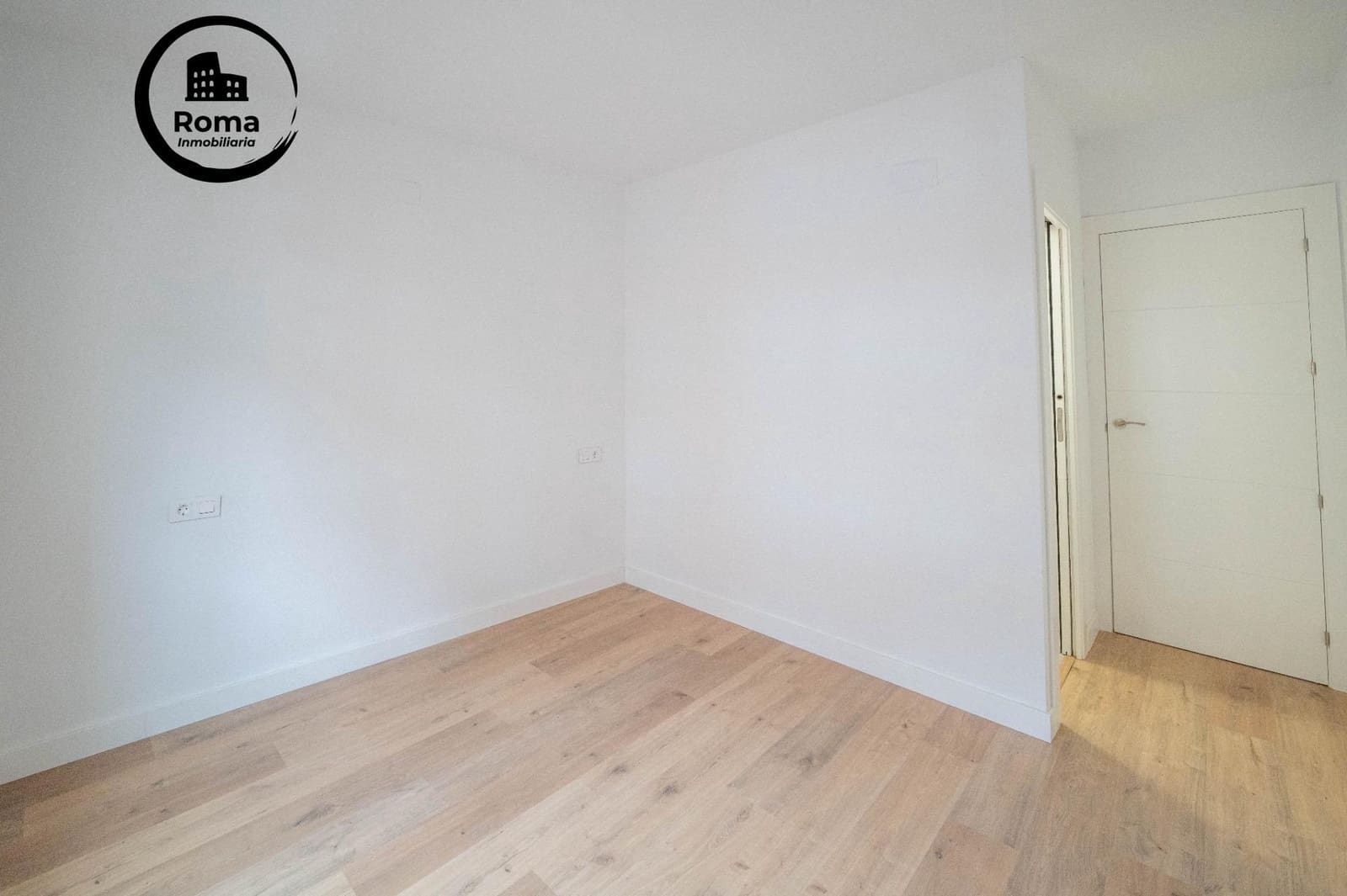 3 soveværelse Lejlighed til salg i Granada by med garage - € 398.000 (Ref: 9527819)