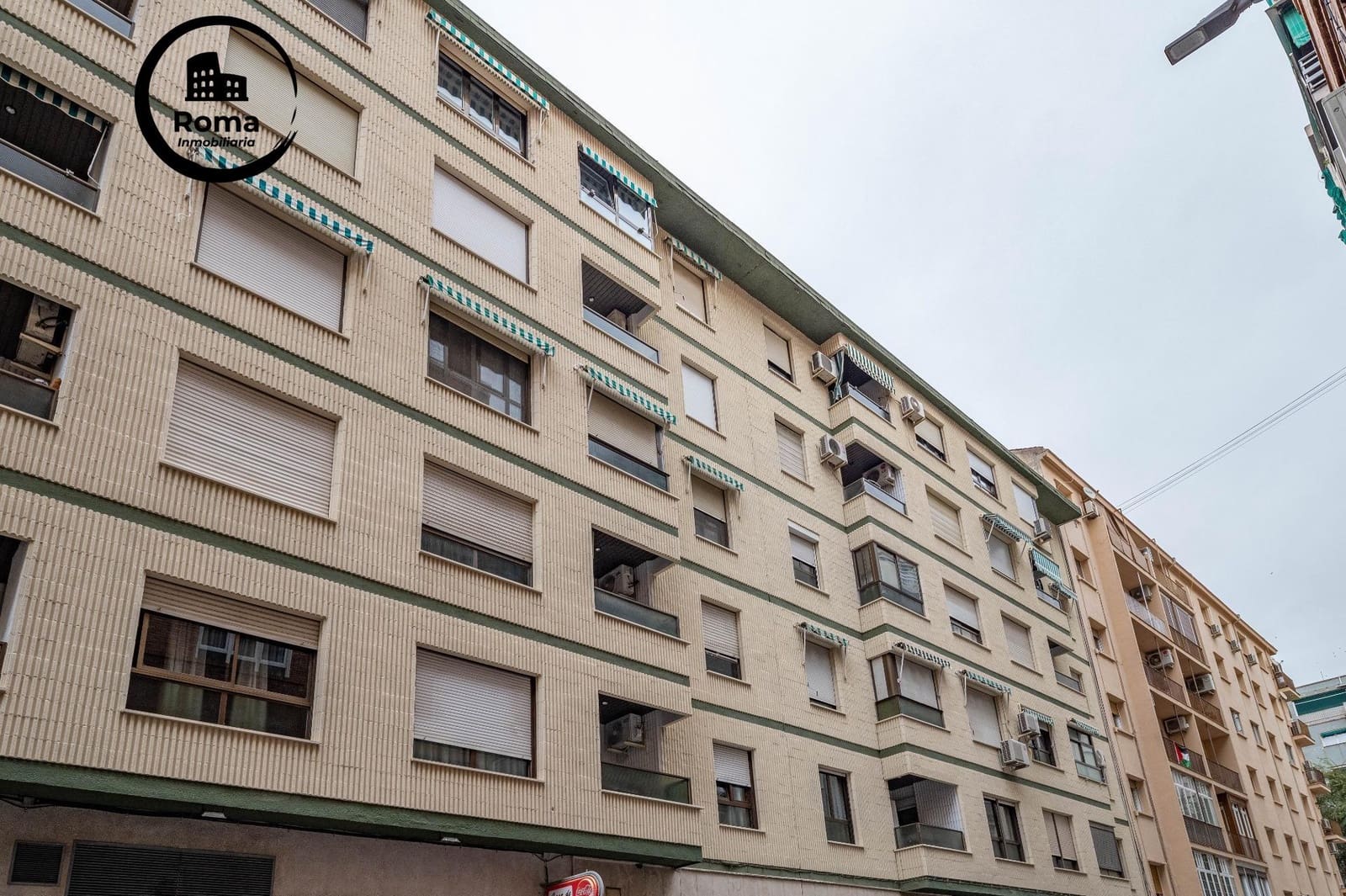 3 soveværelse Lejlighed til salg i Granada by med garage - € 398.000 (Ref: 9527819)