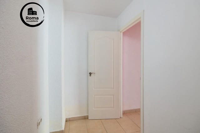 Komercyjne na sprzedaż w Zaidin, Miasto Grenada - 70 000 € (Ref: 9527825)