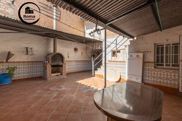 4 bedroom Townhouse for sale in Armilla - € 225,500 (Ref: 9527831)