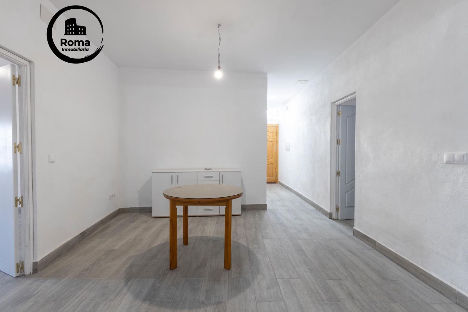 6 bedroom Townhouse for sale in Moclin - € 139,900 (Ref: 9533875)