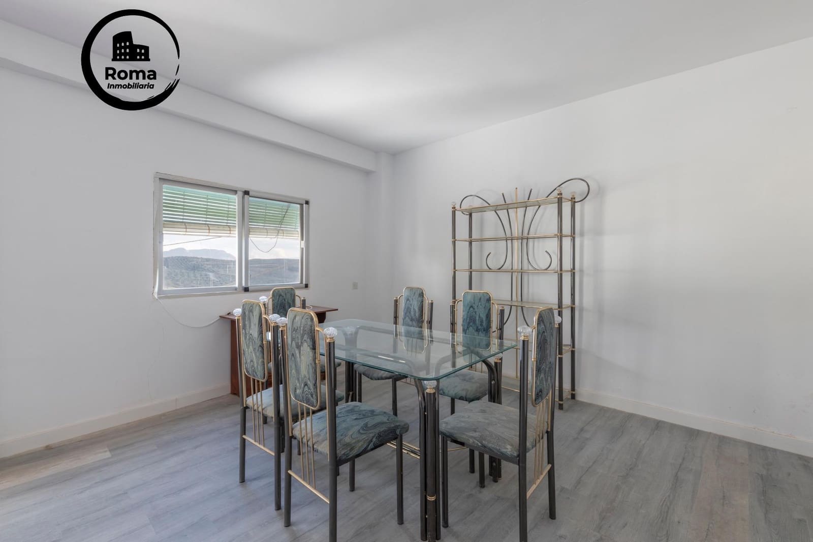 6 bedroom Townhouse for sale in Moclin - € 139,900 (Ref: 9533875)