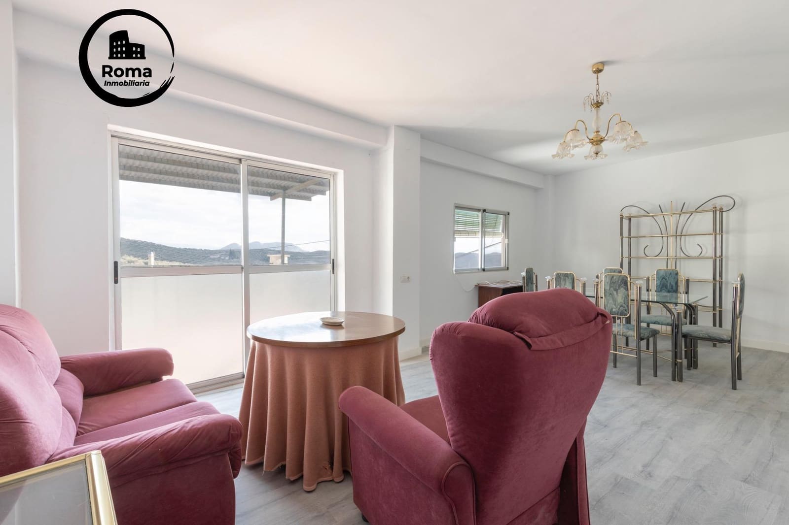 6 bedroom Townhouse for sale in Moclin - € 139,900 (Ref: 9533875)