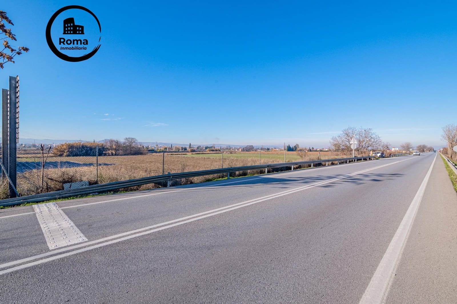 Grunde uden byggetilladelser til salg i Granada by - € 160.000 (Ref: 9536067)